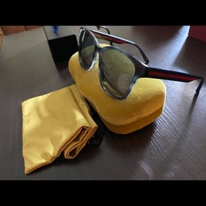 Gucci glasses